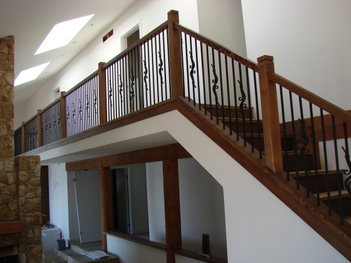 staircase-decorative-balusters